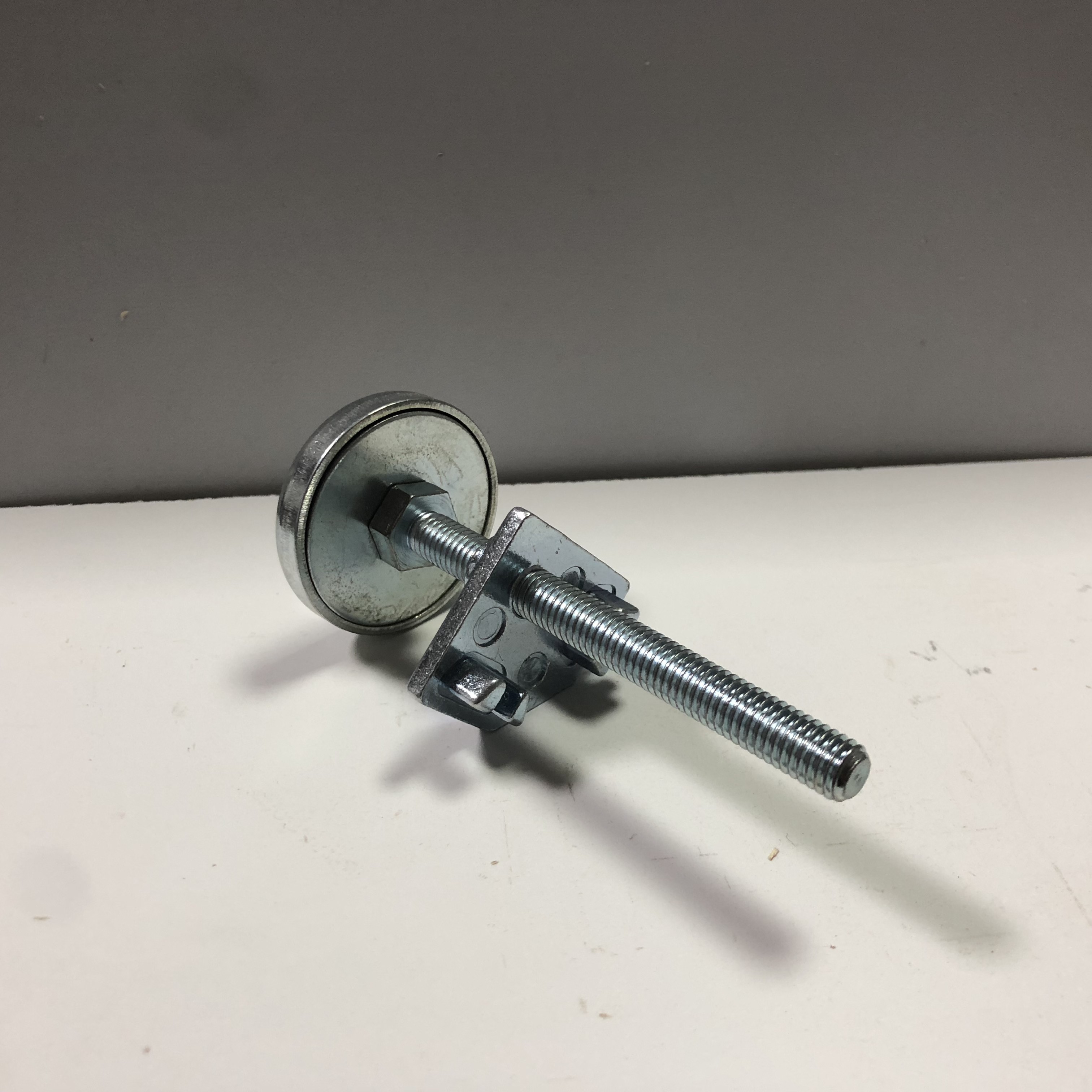 S340 Adjustable foot of eight way extrusion,Components of Octanorm ...